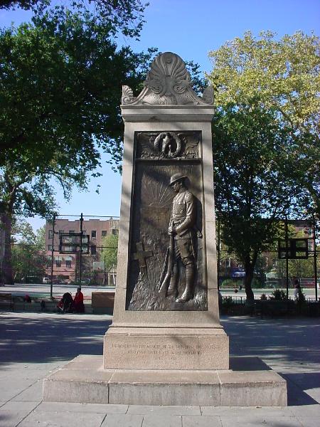 Zoom on the image : Carroll Park Memorial